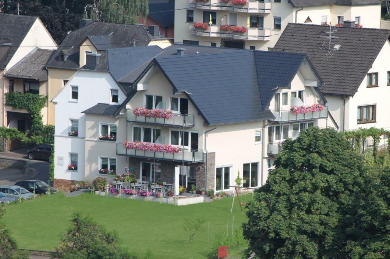 Weinbergs Loge Hotel Ernst Buitenkant foto
